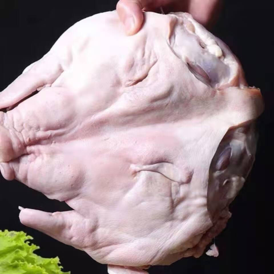 冷鲜猪头肉带骨半劈开猪头无耳朵舌头猪脸肉带皮五花肉带箱子6斤