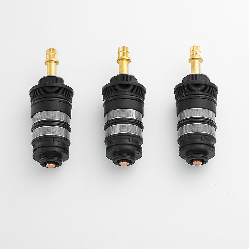 恒温花洒阀芯恒温陶瓷配件品牌恒温龙头阀芯元件温控开关