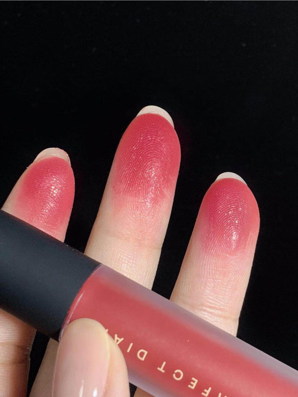 完美日j新年限定金丝绒口红女生持久礼盒彩妆女神之美v08桃金天鹅绒