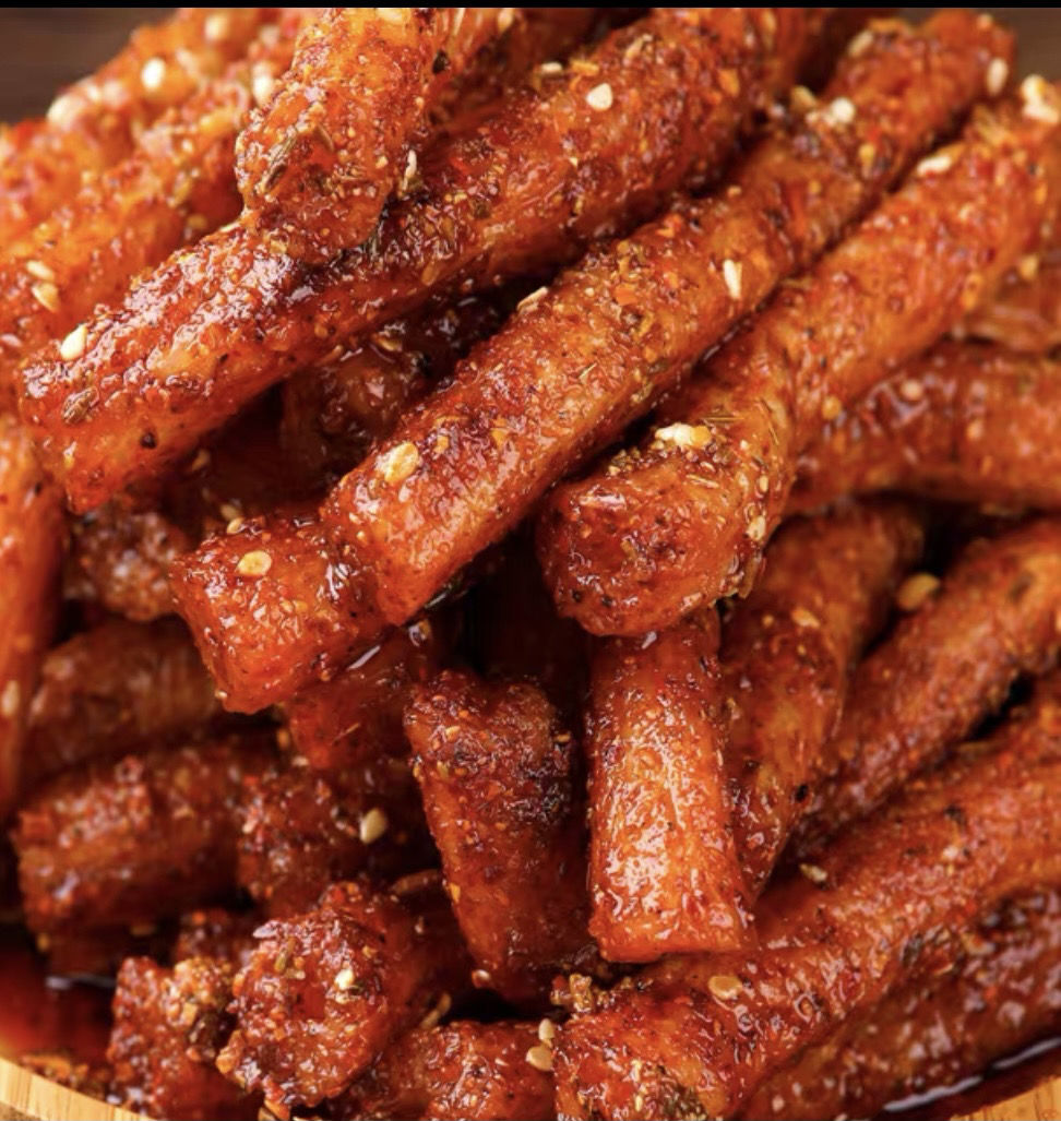 抖音同款大小姐面粉手工辣条8090后网红辣条手撕辣条小零食小吃4甜辣