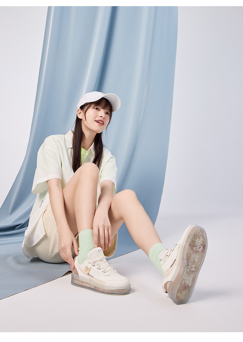 安踏果冻鞋板鞋男2022夏季新款透明底休闲小白鞋运动鞋子官方旗舰