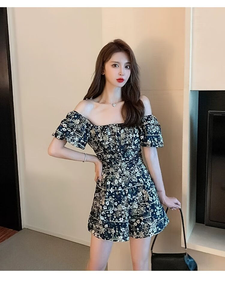 8125b4278da7ec36.jpg' style=