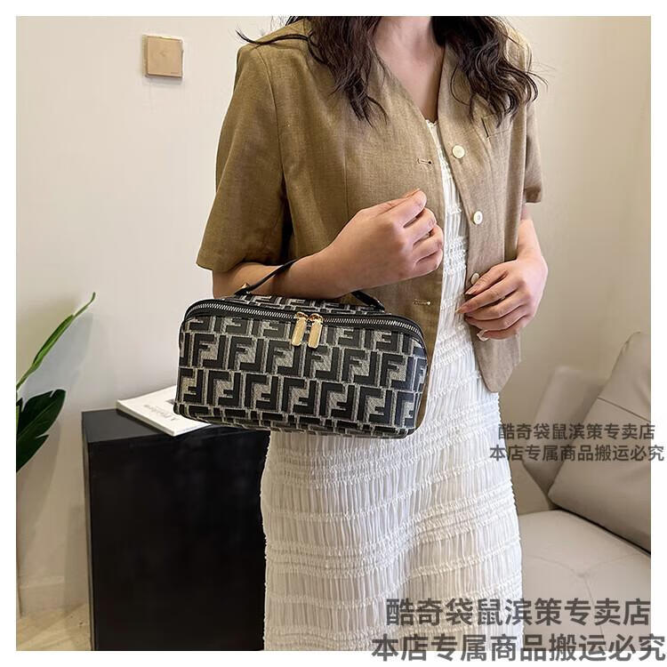 c9621ce53e0952e5.jpg