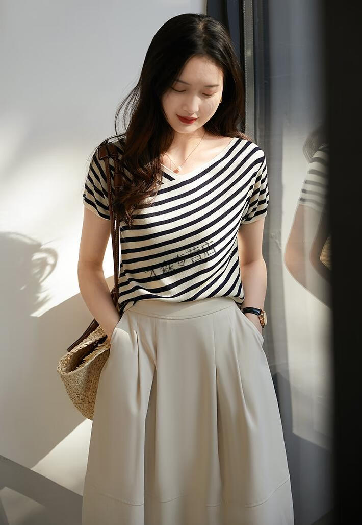 884f88a4dd26f6b3.jpg' style=