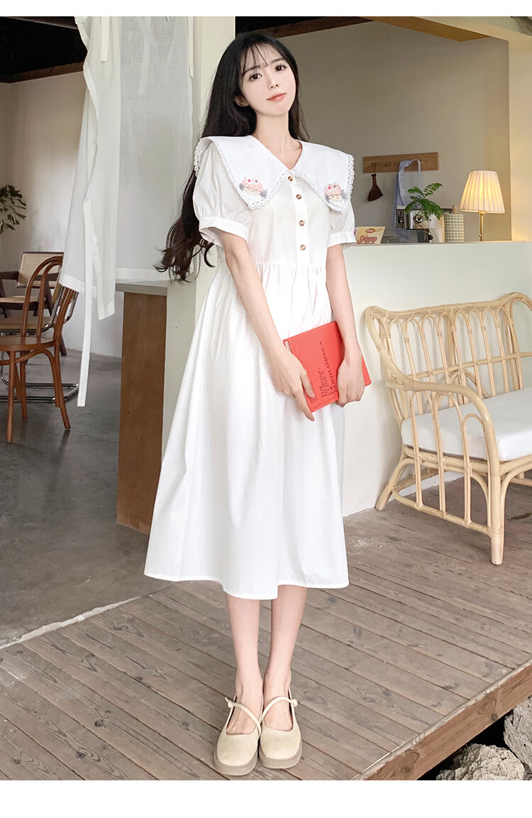 e25431e240a84f74.jpg' style=