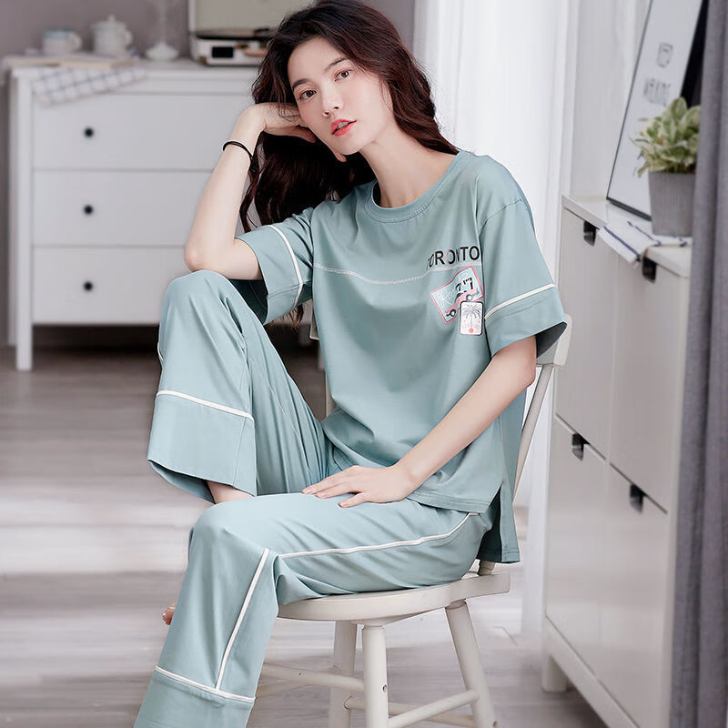 50d2eec7a5031e62.jpg' style=