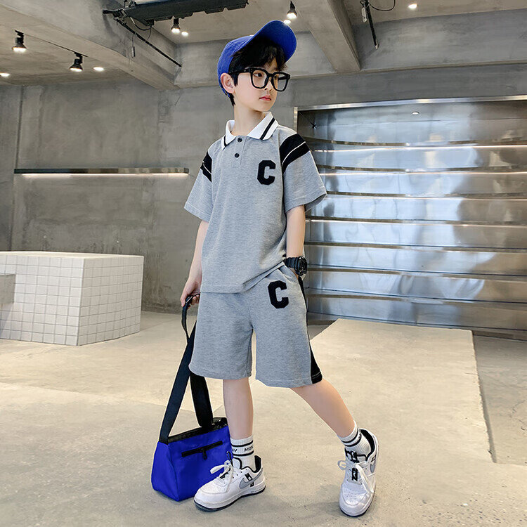 518dfc0d269504df.jpg' style=
