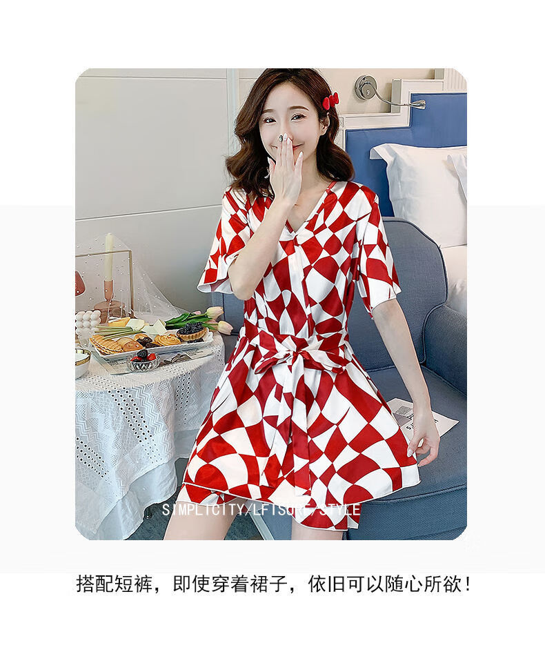 b4f41f7155206c58.jpg' style=