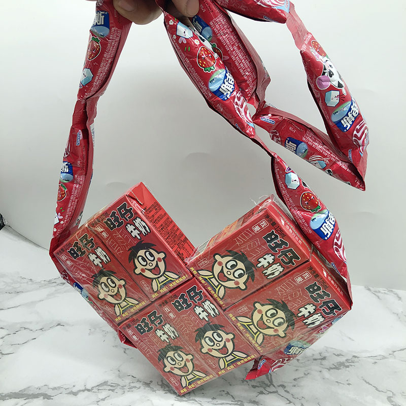 京享购同款棒棒糖连在一起秋天的个包包双肩包2包薯片4个旺仔