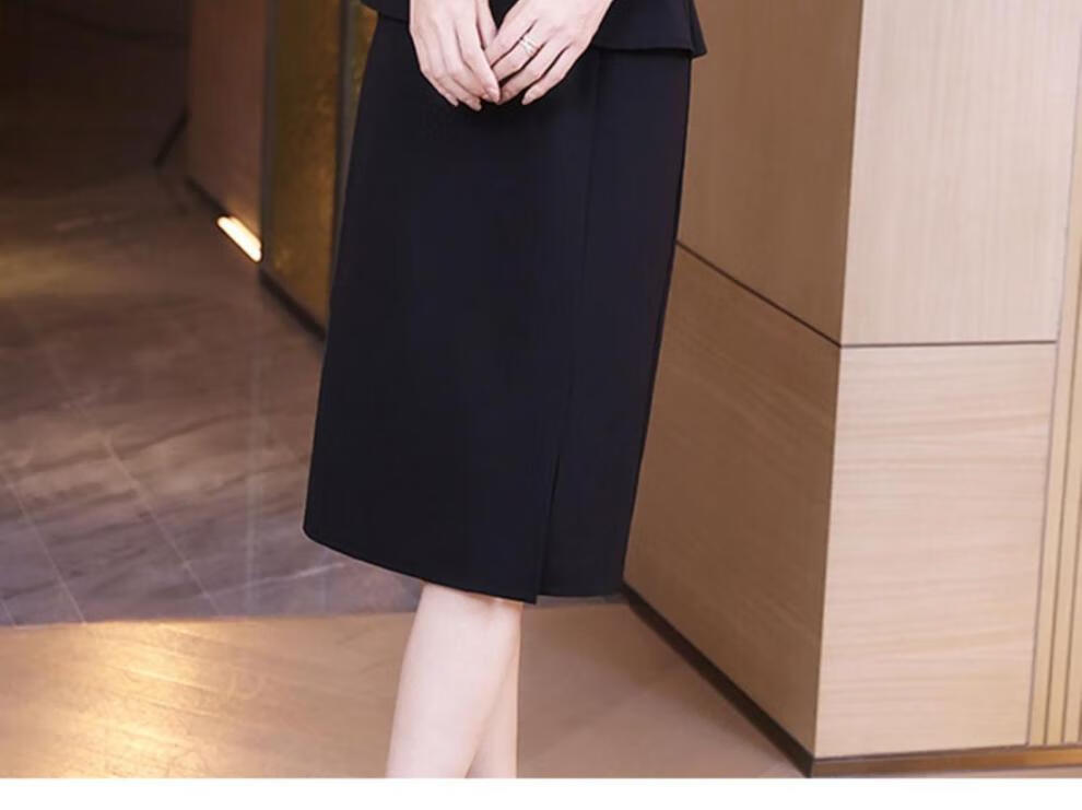 4362d3e4766f0e05.jpg' style=