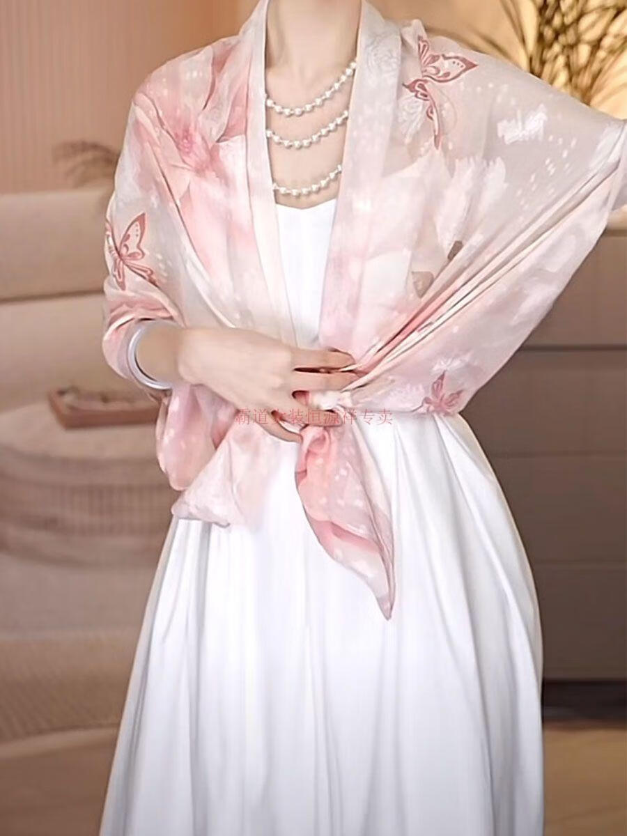 27df1de6f1522a3d.jpg' style=