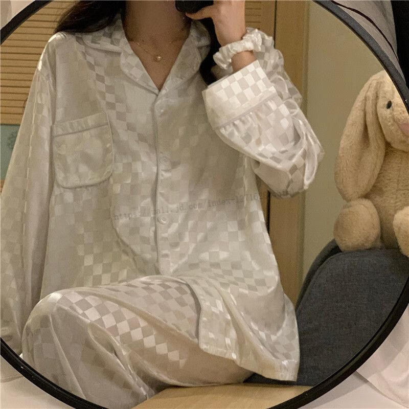 f1300b7876947729.jpg' style=