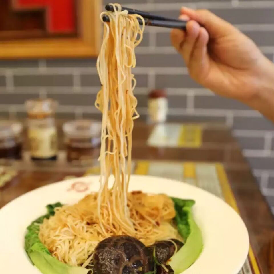 官方旗舰黎记面传统竹升面爽滑港式云吞面生晒全蛋银丝面细面早餐宵夜