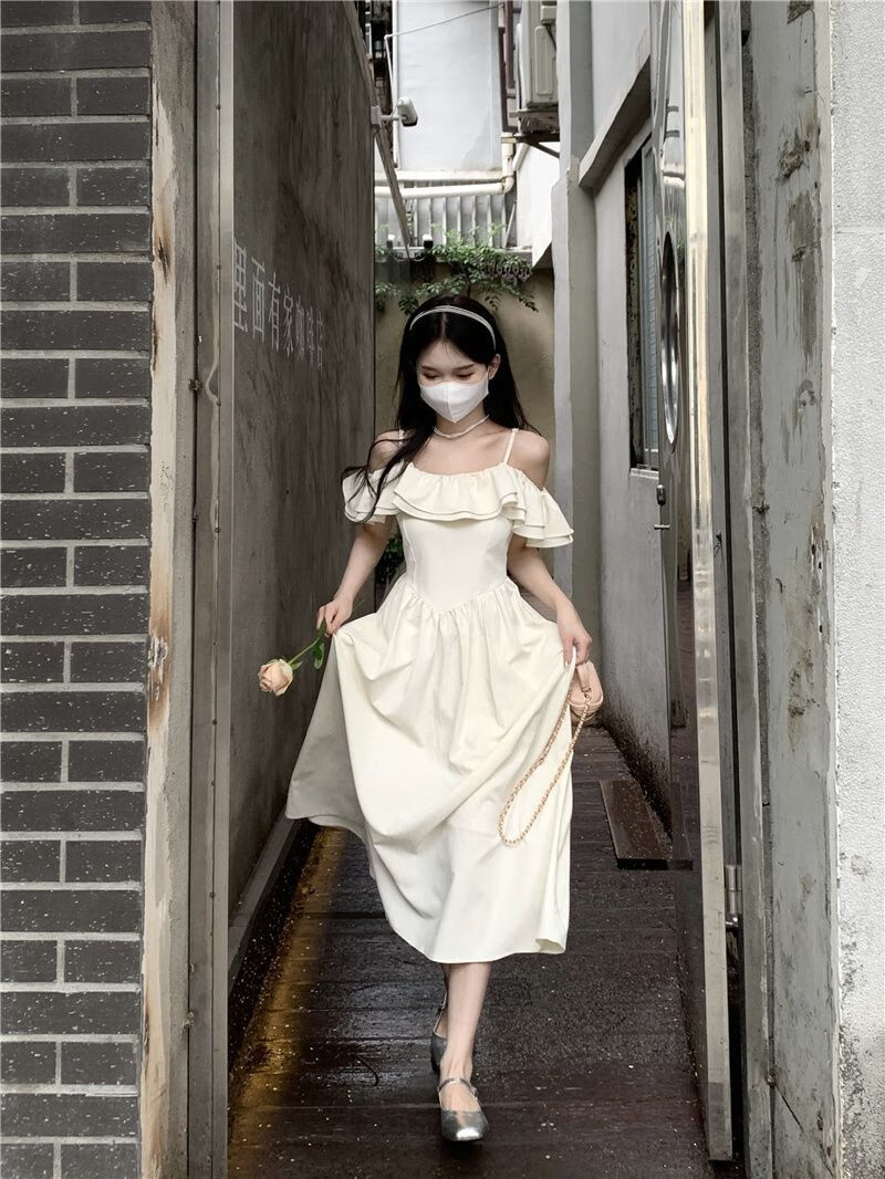 c0cf79f224cca023.jpg' style=