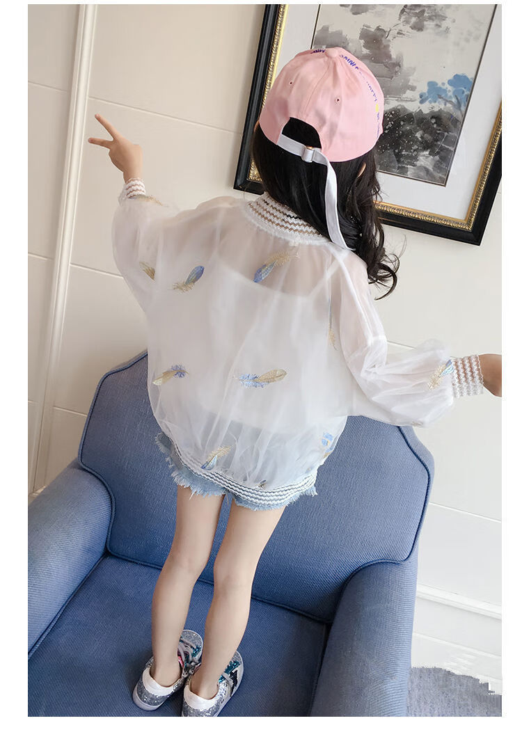 cf93181ce9b02298.jpg' style=