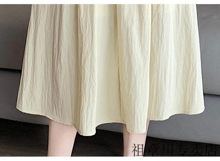 b7d4d8f802c451b0.jpg' style=