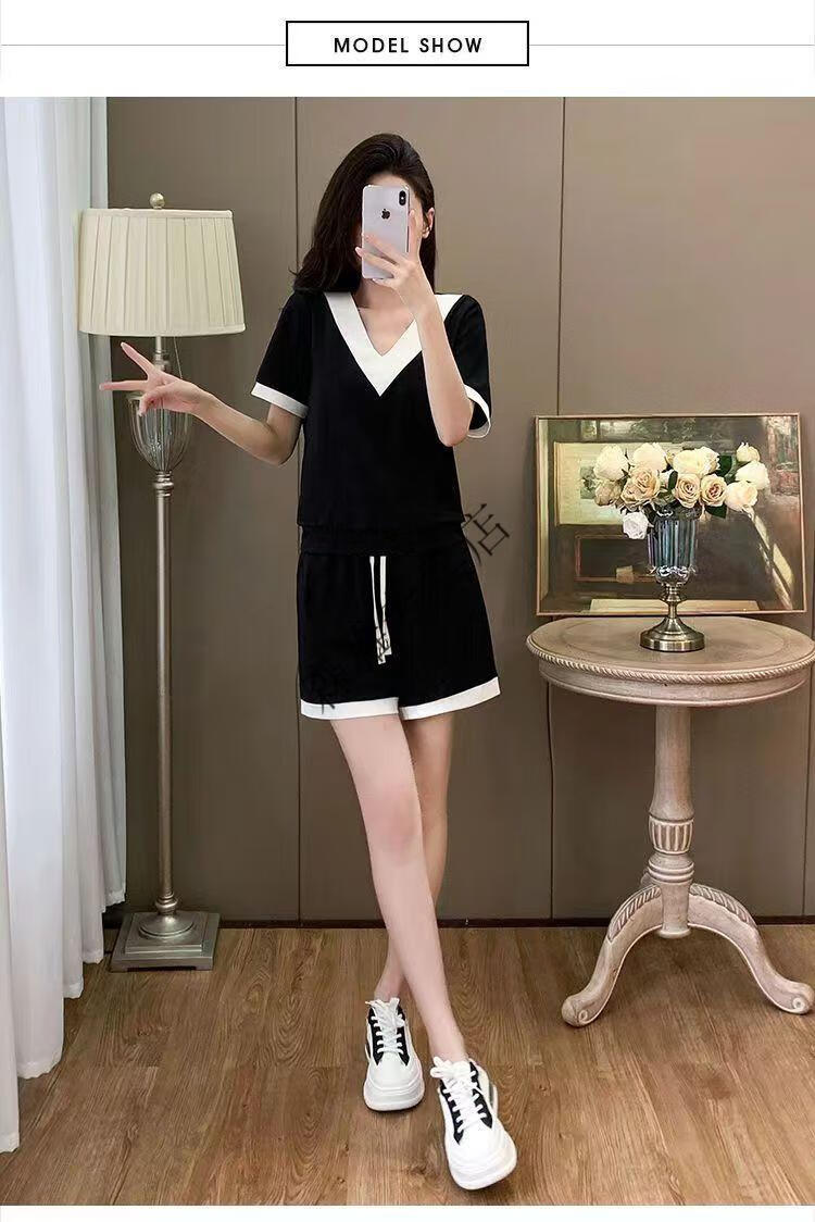 71e7a9b40859075d.jpg' style=