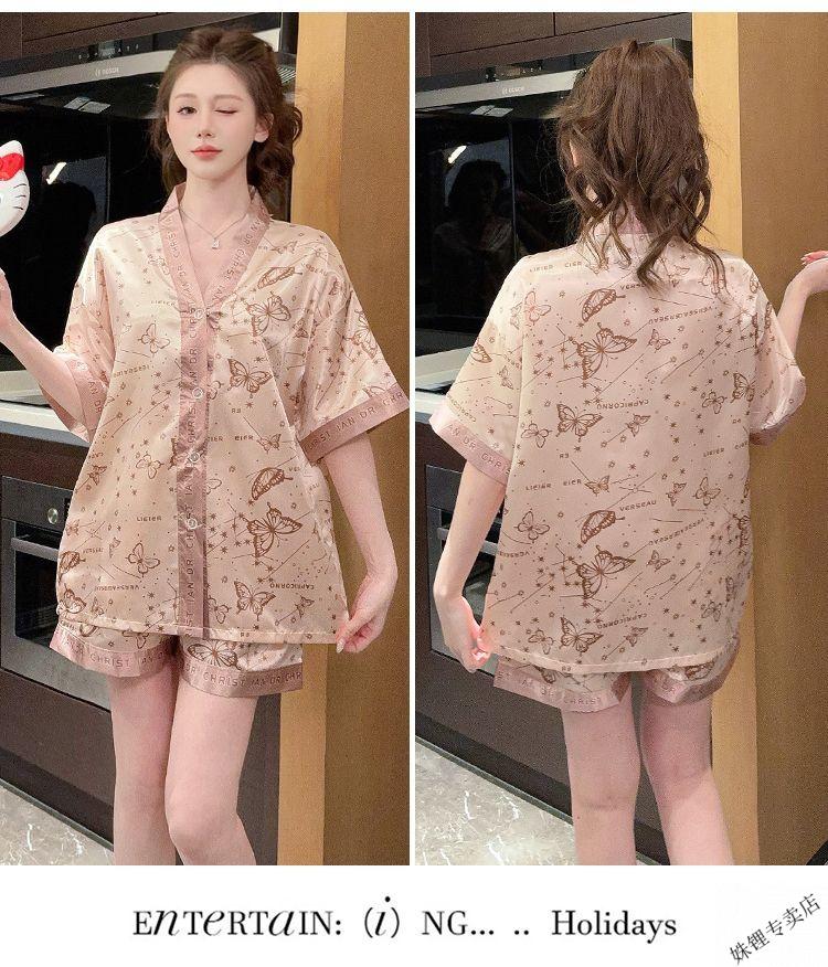 490d649e04f9f6d4.jpg' style=
