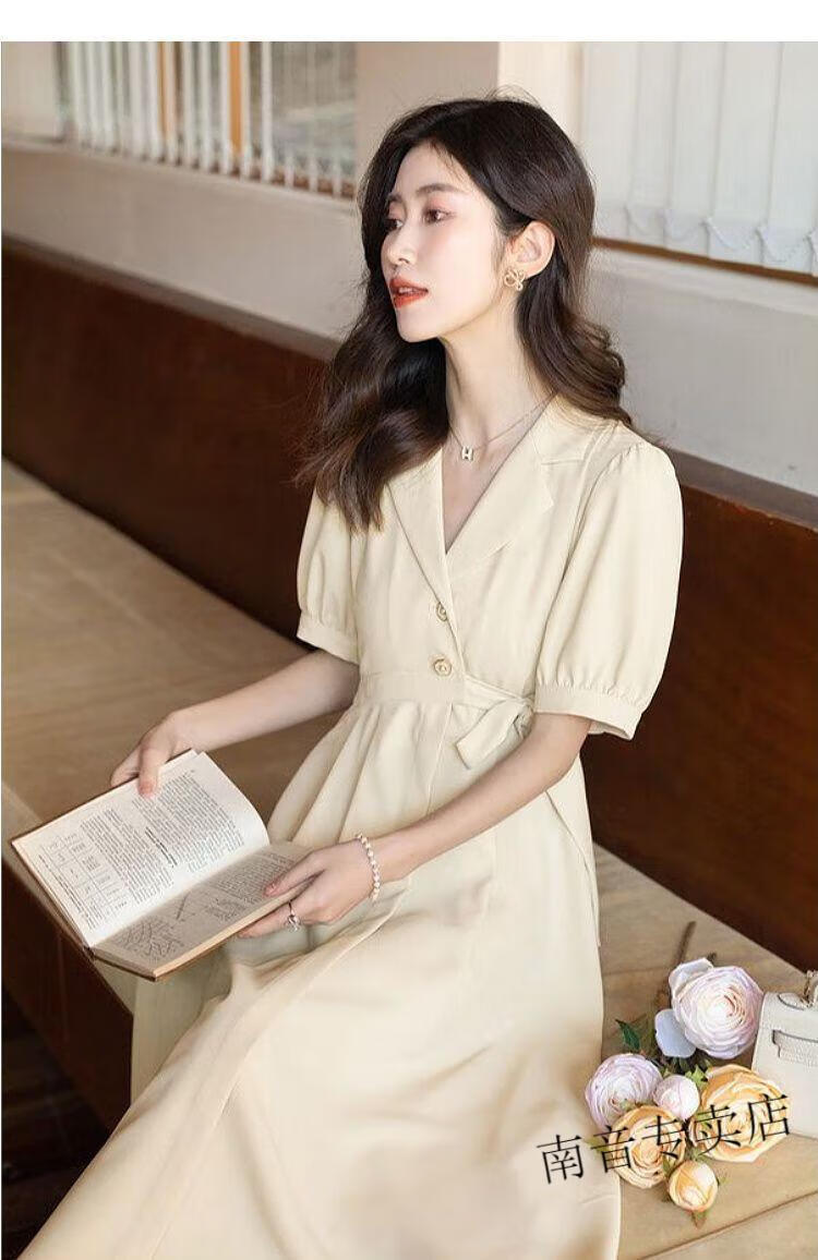 b2e605a6f8ec109b.jpg' style=