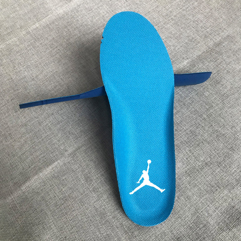 aj1鞋垫原装 适配aj1鞋垫男女篮球鞋aj312546踩屎感低帮鞋垫 黑色白标