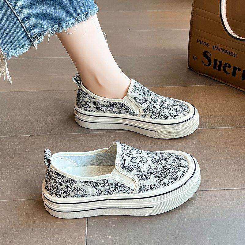 d5fc4636acd49864.jpg' style=