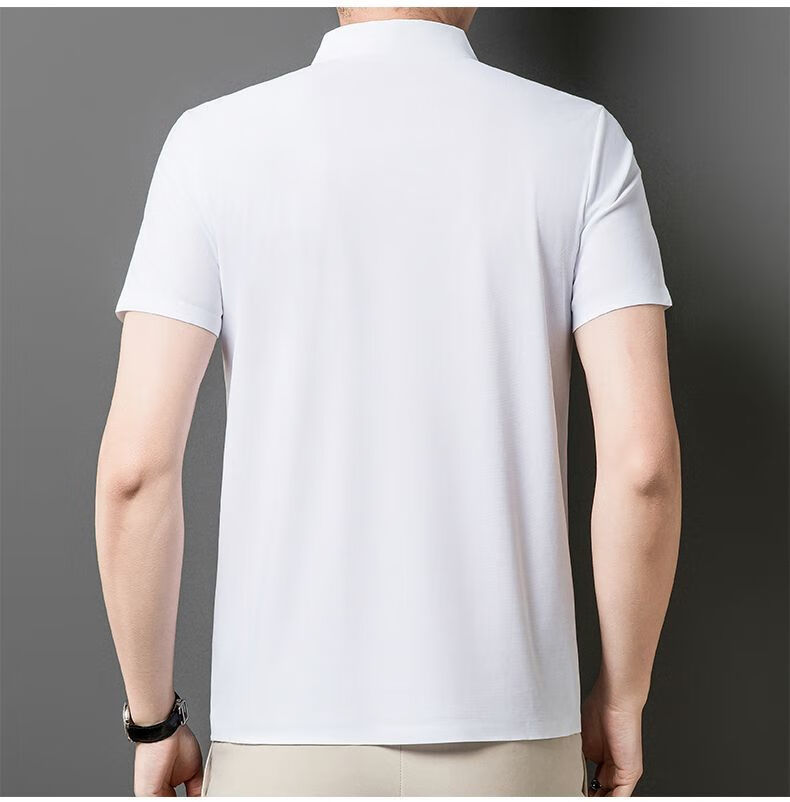 e434cbc988f3b587.jpg' style=