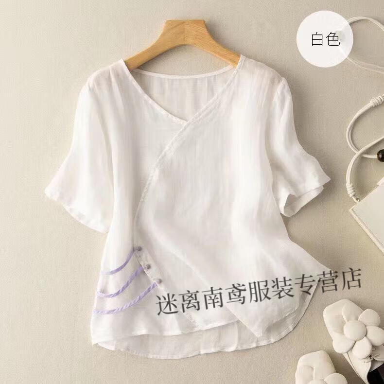 277027985f02df99.jpg' style=