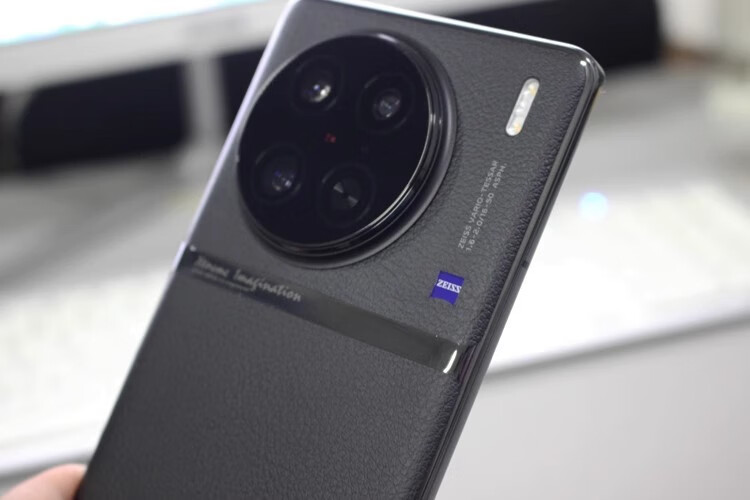 c35265e97b8649f2.jpg' style=