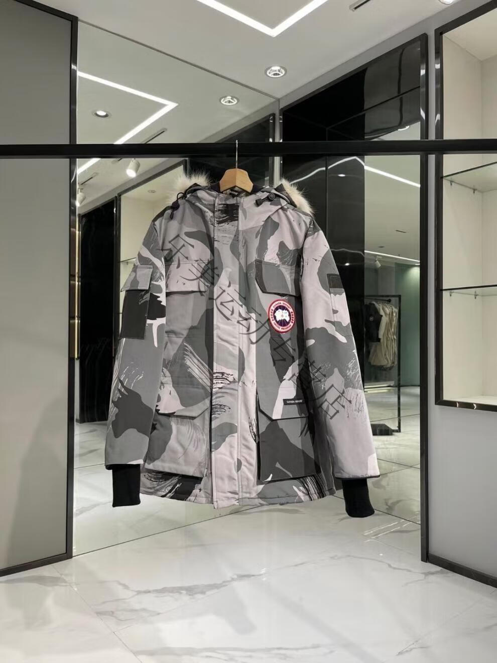 大鹅羽绒服08款远征款系列派克大衣情侣中长款石墨灰黑标 白迷彩 xs