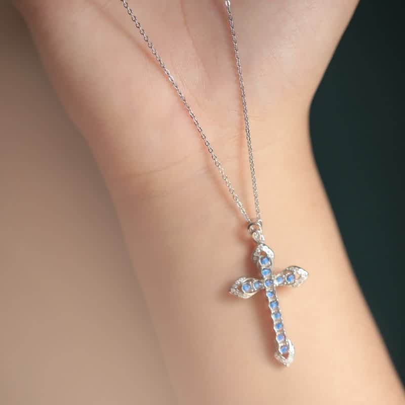 ck if施华洛世奇锆月光石水晶十字架吊坠项链轻奢七夕情人节生日礼物
