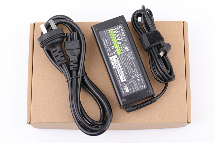 适用索尼sony适配器笔记本电源195v47avgpac19v42充电器