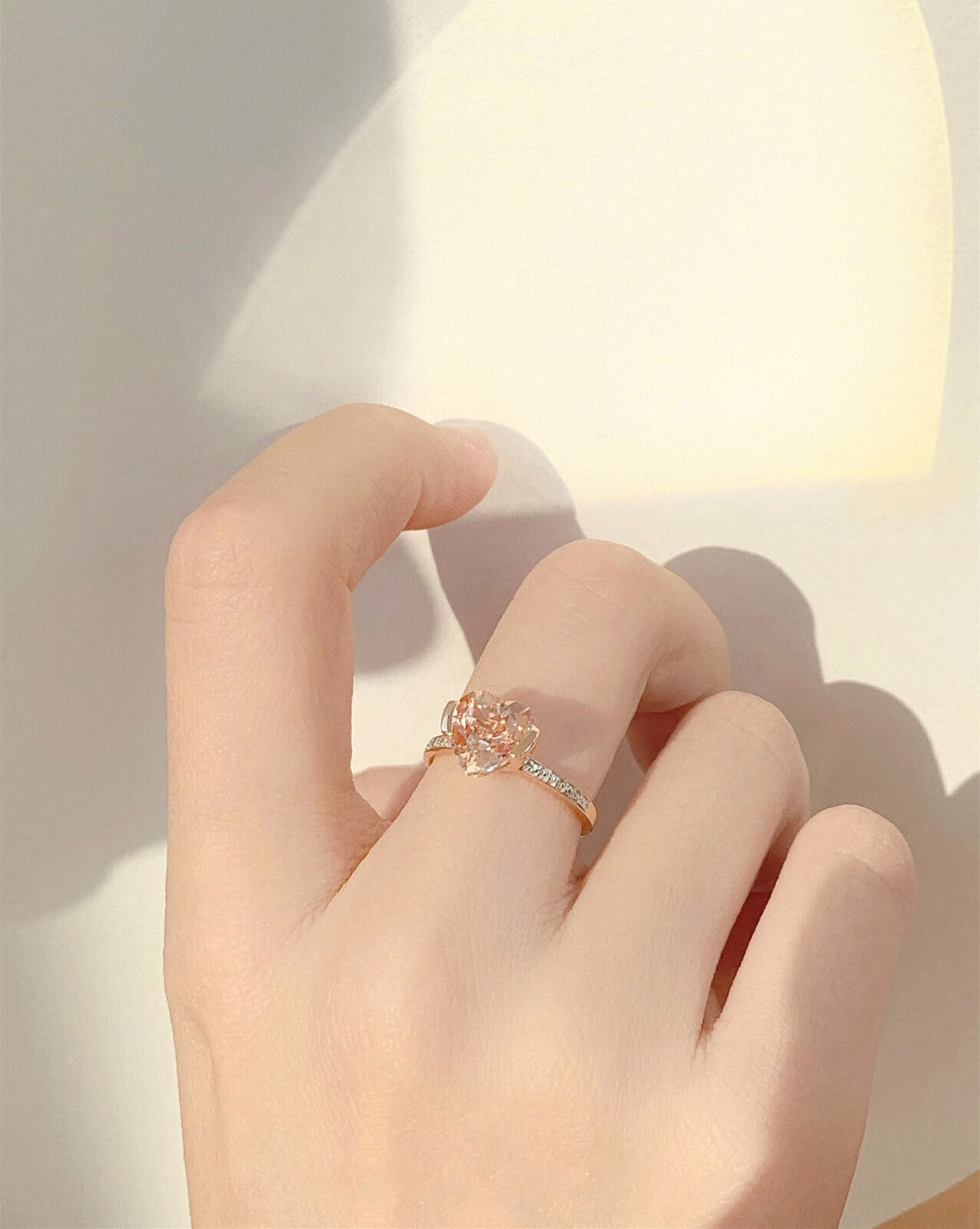 摩根石心形宝石戒指 女18k金玫瑰金香槟色爱心指环钻石气质潮 摩根石