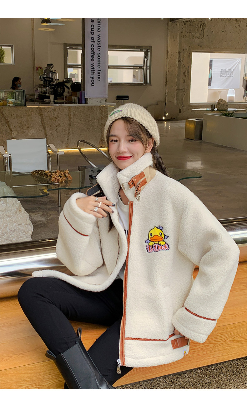 bduck小黄鸭女装毛绒外套年秋冬新款宽松皮毛一体休闲翻领潮杏色m