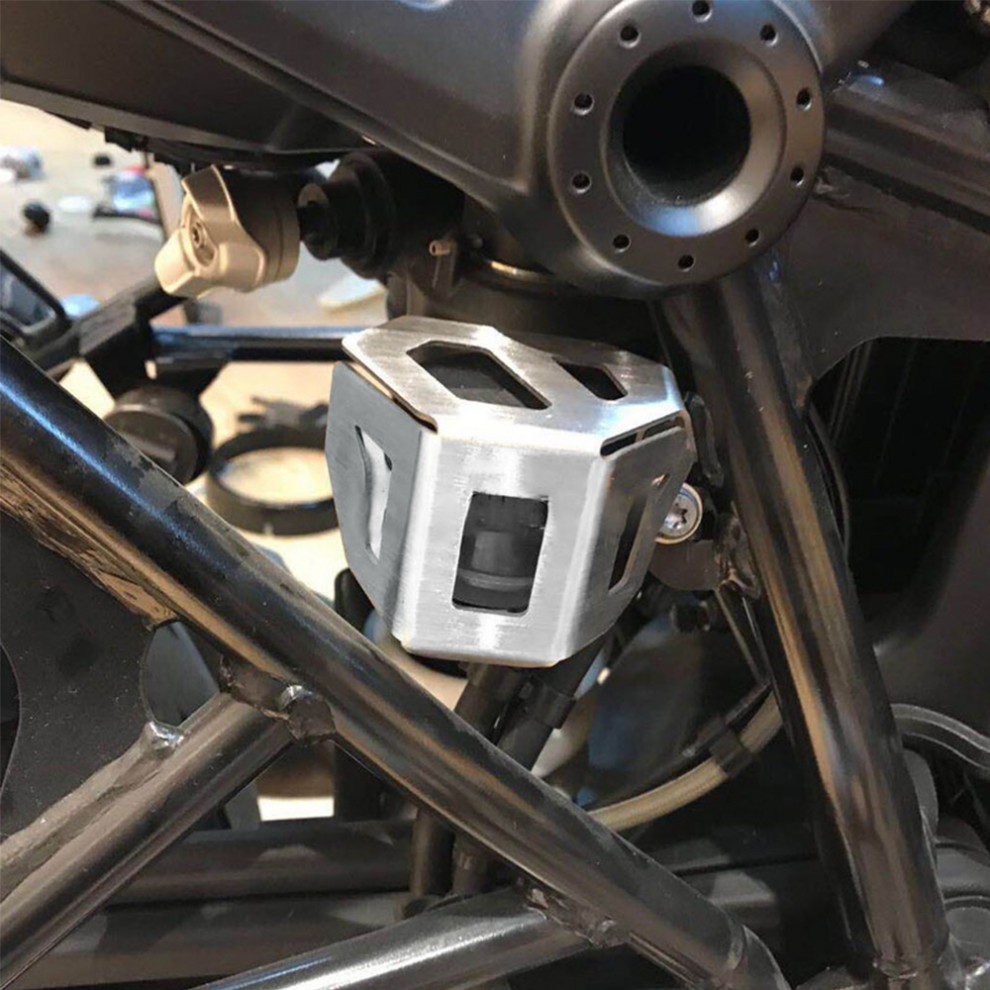 宝马r ninet 拿铁摩托车改装后刹车油壶保护罩油杯保护盖配件适用