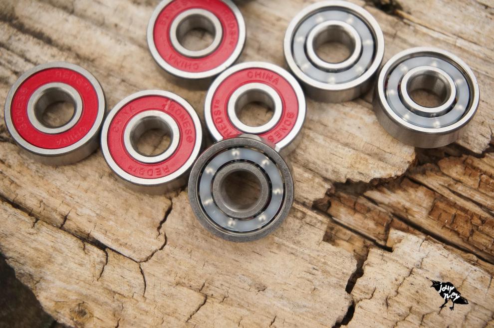 2022新款bones轴承minilogo四轮动作双翘板小鱼板长板旅行滑板店1