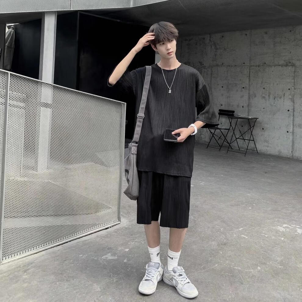 夏季t恤男装青年夏天一套衣服男生潮人夏日两件套装潮流搭配男款学生