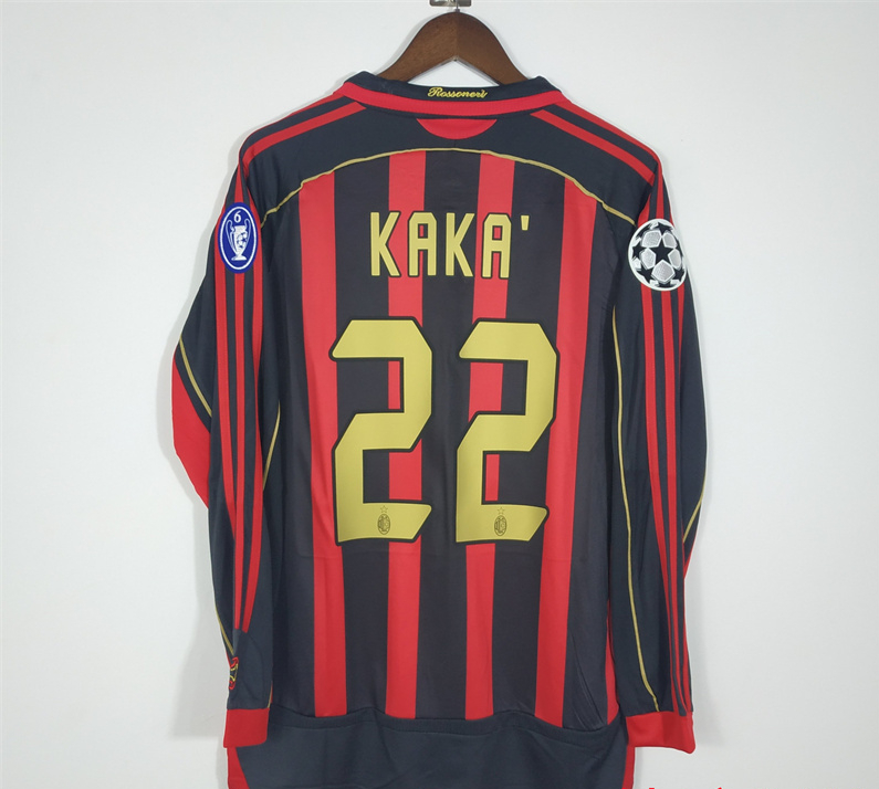 06-07ac米兰主场长袖22号卡卡9号因扎吉马尔蒂尼内斯塔皮尔洛球衣 3号