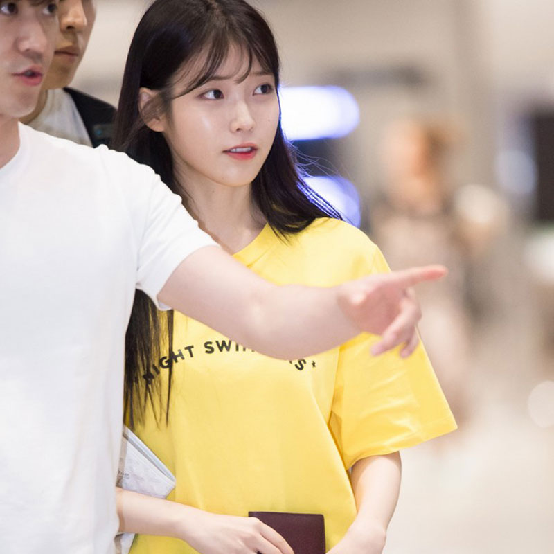 iu同款衣服夏季新款iu李知恩同款黄色棉t恤女装韩版宽松学生上衣服
