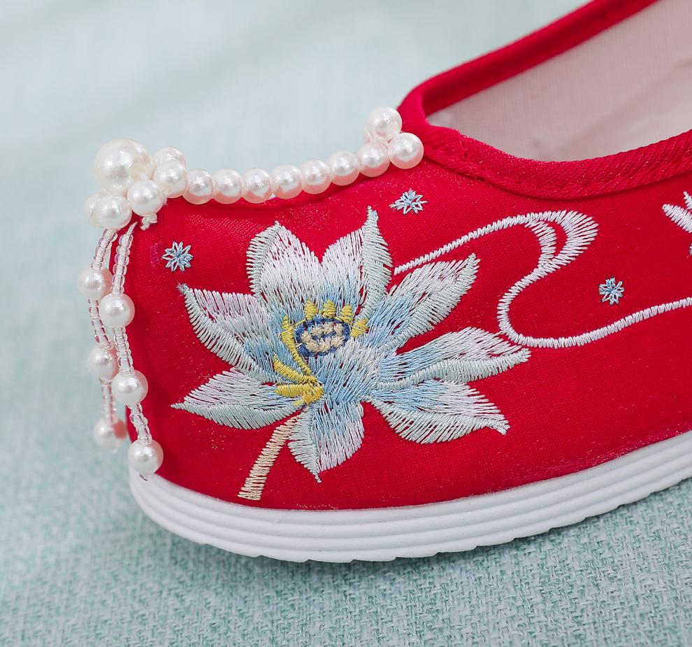 卡辑 汉服鞋子女古风内增高荷花绣花布鞋单鞋棉鞋少女