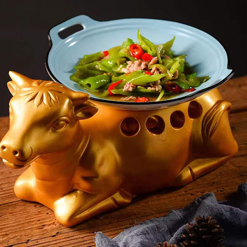 干冰烟雾盘子牛肉摆台网红酒店创意餐具农家乐金牛造型火锅店树脂干冰