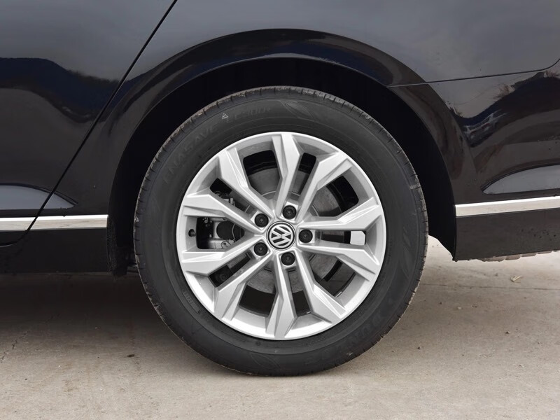 适用于17寸迈腾b8豪华型轮毂17寸迈腾轮毂帕萨特速腾高尔夫全新改装款