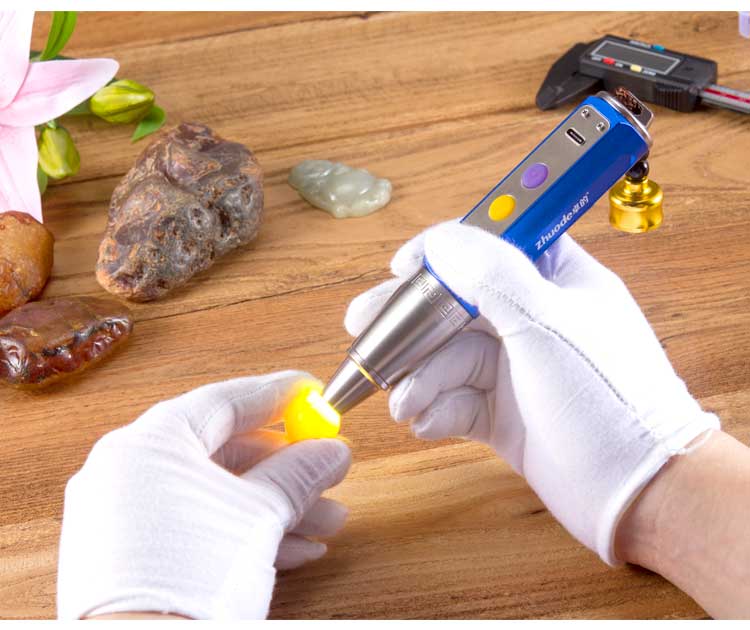 鉴玉手电照玉石鉴定专用强光超亮手电筒看鉴宝专业鉴玉翡翠珠365nm