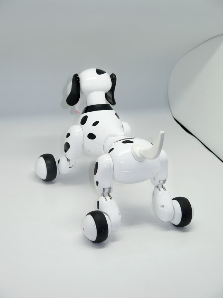 4g无遥控狗 机器狗可编程电动玩具狗 黑白【图片 价格 品牌 报价】