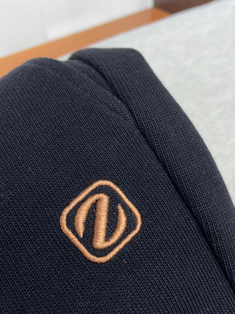 杰尼亚zegna 秋冬新款z字母刺绣针织卫裤男士休闲运 黑色 2xl【图片