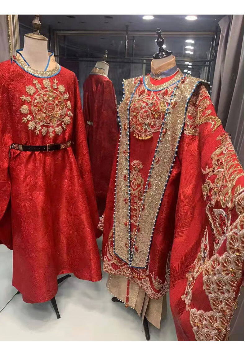 汉服成人男明制婚服新款凤冠霞披中国风中式新娘花嫁衣大婚情侣套装