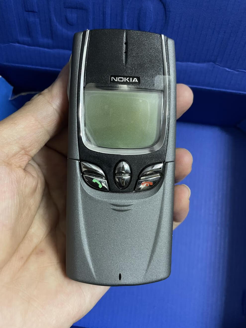 nokia/诺基亚 8850 经典怀旧收藏古董装逼尊贵下滑盖手机 灰色裸机没