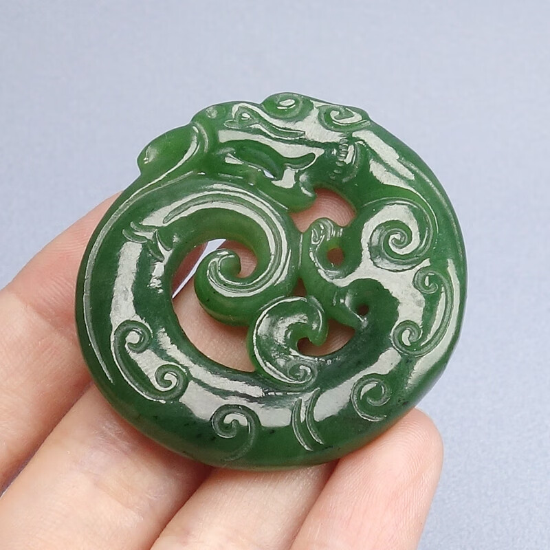 玉青玉镂空龙牌吊坠男玉石青龙项链双面圆形龙挂件玉佩定制款青玉大款