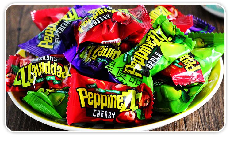 俄罗斯水果糖果酱夹心小酸酸果味硬糖喜糖儿童休闲零食原装900克