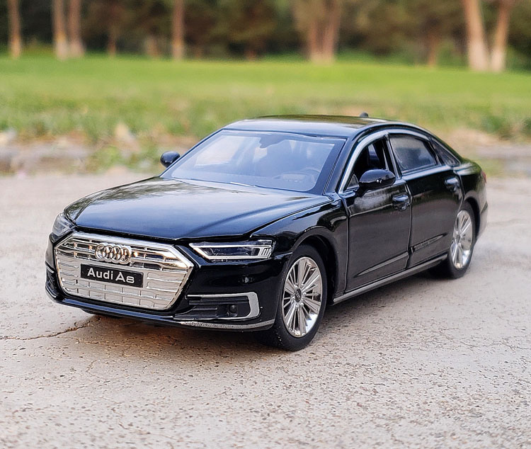 32奥迪a8l仿真合金汽车模型金属车模型声光回力玩具车摆件定制款 奥迪