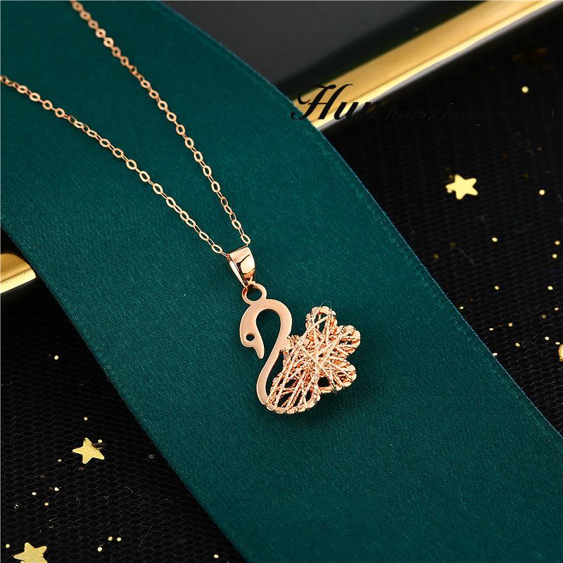 品】18k金吊坠一往情深天鹅吊坠女玫瑰金彩金镂空锁骨链项链节日礼物